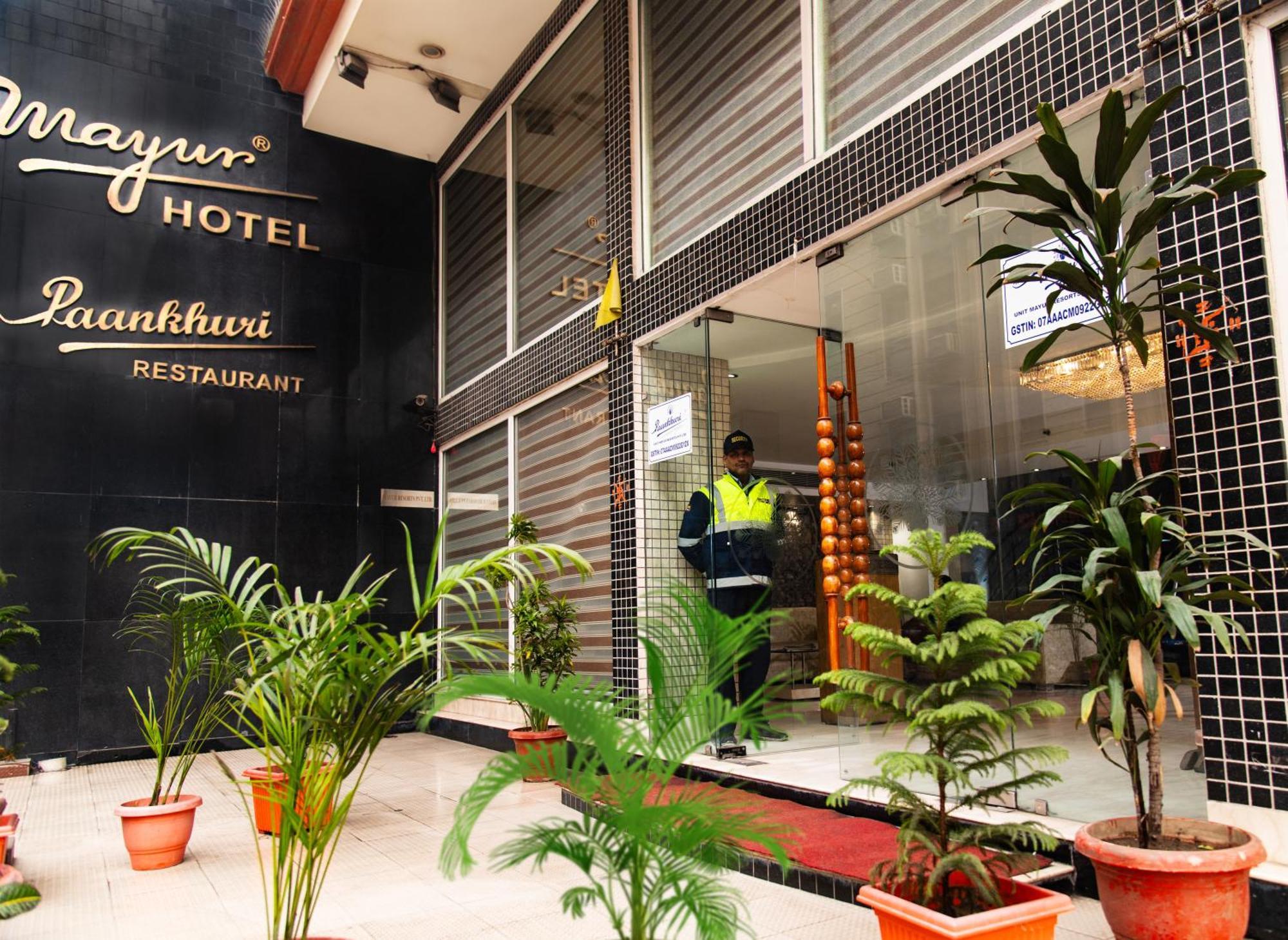 Mayur Hotel Nueva Delhi Exterior foto